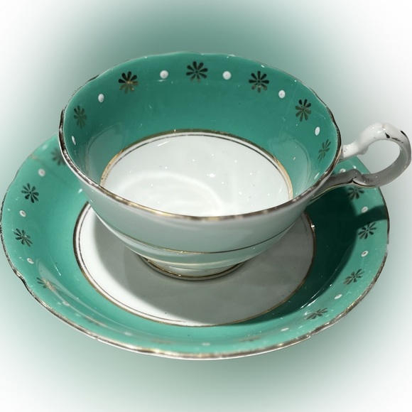 🎈2/$30 - Royal Grafton TEACUP. White, teal and gold stars. Made in England. - Picture 1 of 6